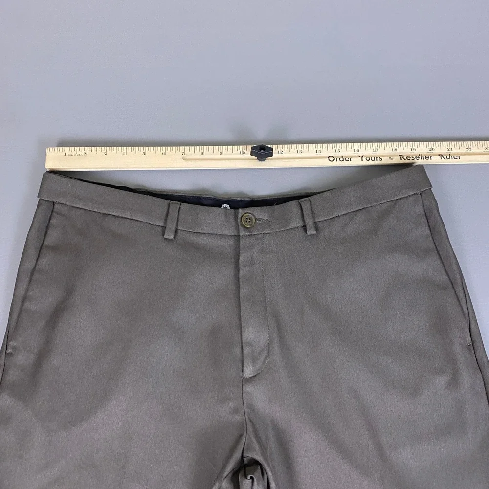 Haggar Dress Pants Trousers Men's Size 40x29 Brown Polyester Straight Leg